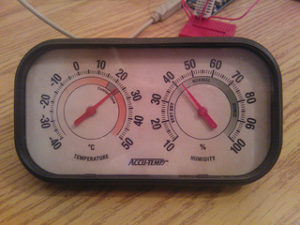 Humidity and Temperature Thermometer