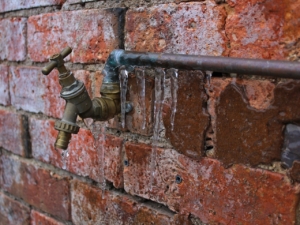 Picture Shows Exposed Exterior Frozen Pipe